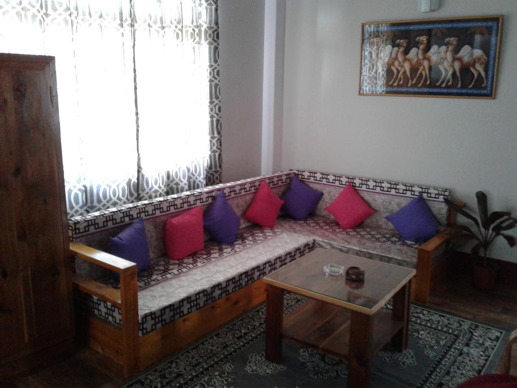Aapas Residency Hotel กาลิมปง ภายนอก รูปภาพ