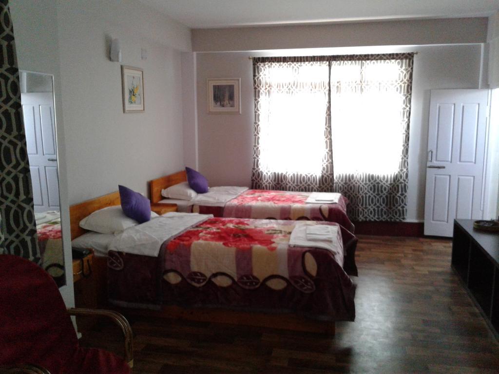 Aapas Residency Hotel กาลิมปง ภายนอก รูปภาพ